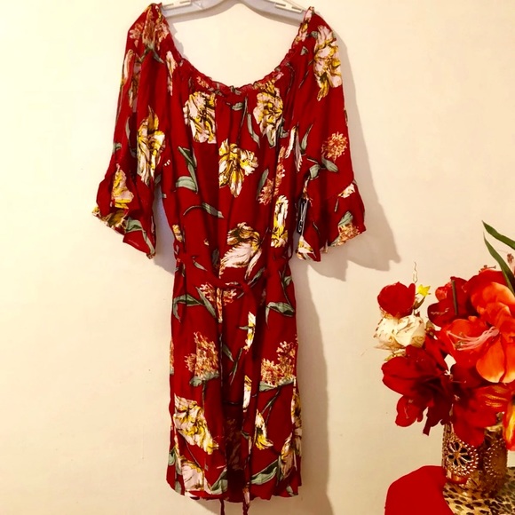 🚫❌SOLD🚫❌Burnt Color Red Floral Maxi Dress - Picture 3 of 8